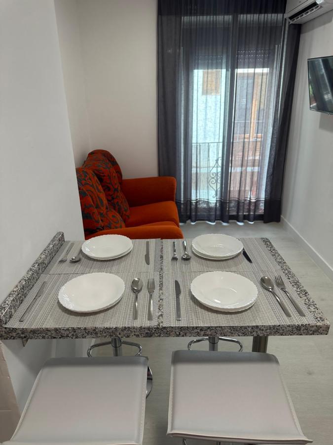 Piso En El Centro De Granada Daire Dış mekan fotoğraf